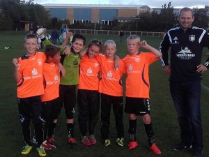 12044054_1107685812577469_1549689696_o 